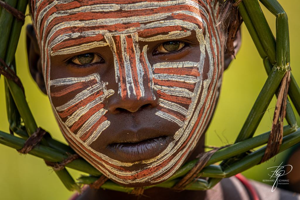 SURI - SURMA - ETHIOPIA