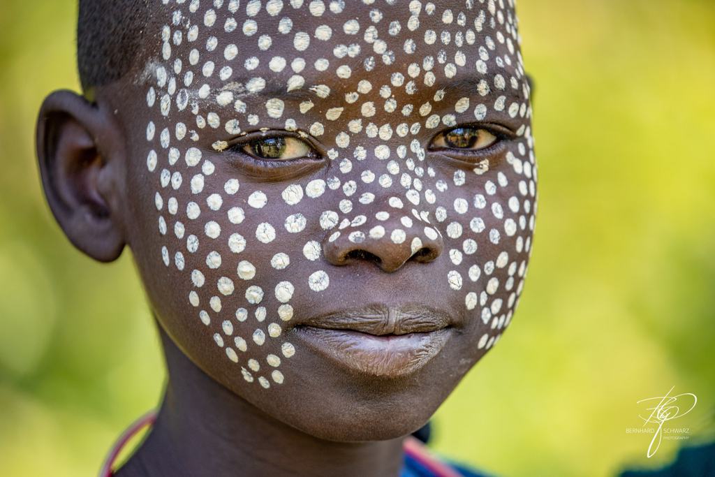 SURI - SURMA - ETHIOPIA