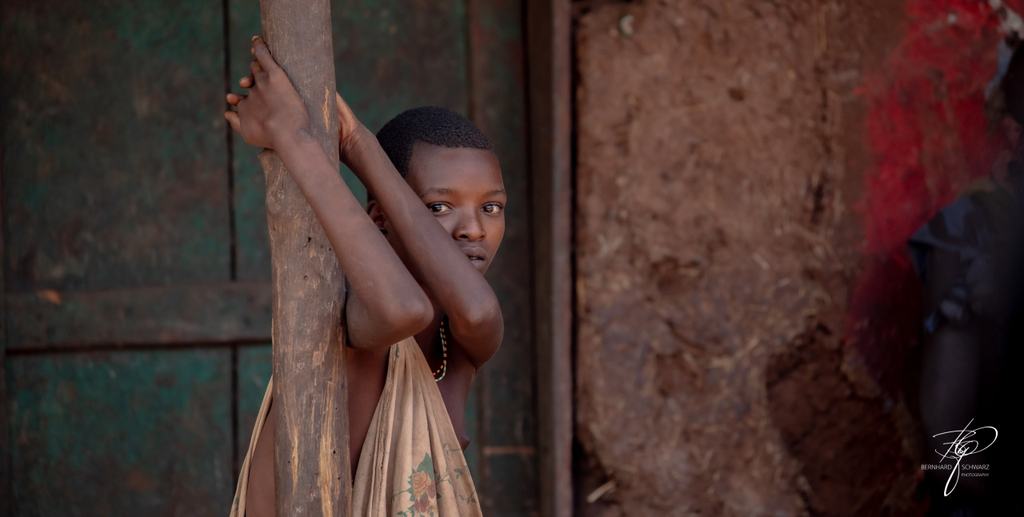 SURI - SURMA - ETHIOPIA